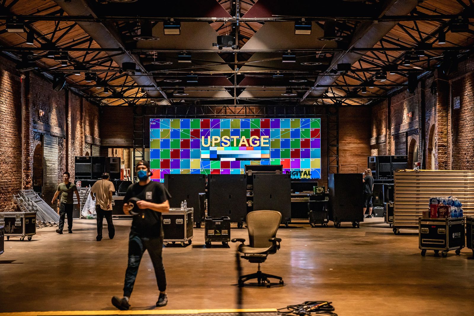 Touring production stage